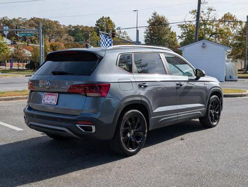 2022 Volkswagen Taos 1.5T SE