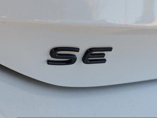 opal white pearl 2026 Volkswagen Tiguan 2.0T SE R-Line Black 4MOTION