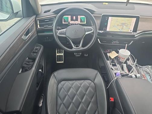 Opal White 2026 Volkswagen Atlas 2.0T SEL Premium R-Line 4MOTION