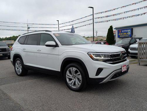 2022 Volkswagen Atlas 3.6L SE w/Technology