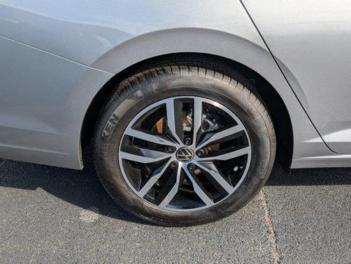 2026 Volkswagen Jetta 1.4T SE