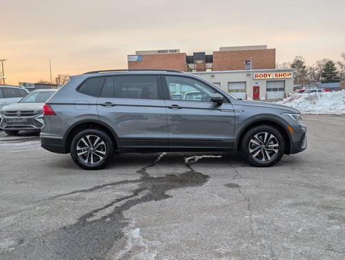 2024 Volkswagen Tiguan 2.0T S