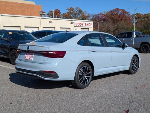 2026 Volkswagen Jetta 1.4T SE