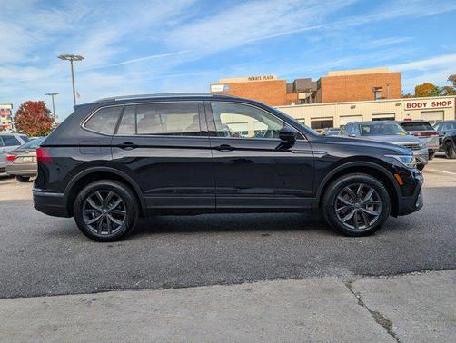 2022 Volkswagen Tiguan 2.0T SE 4MOTION