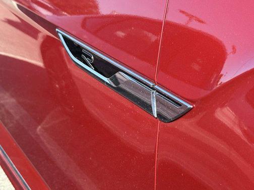 2025 Volkswagen Atlas 2.0T SEL Premium R-Line 4MOTION