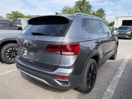 Gray 2024 Volkswagen Taos 1.5T SEL