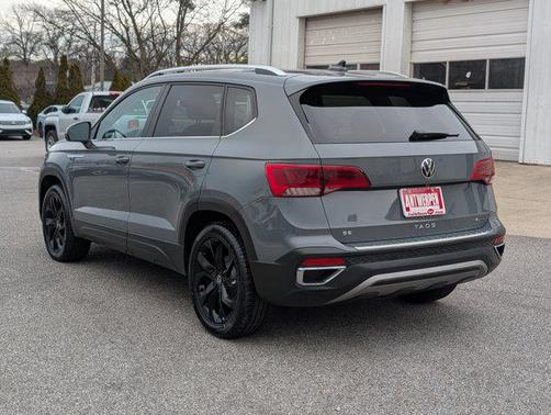 2023 Volkswagen Taos 1.5T SE