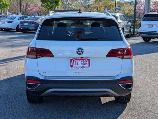 2022 Volkswagen Taos 1.5T SE