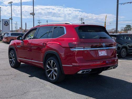2025 Volkswagen Atlas 2.0T SEL Premium R-Line 4MOTION