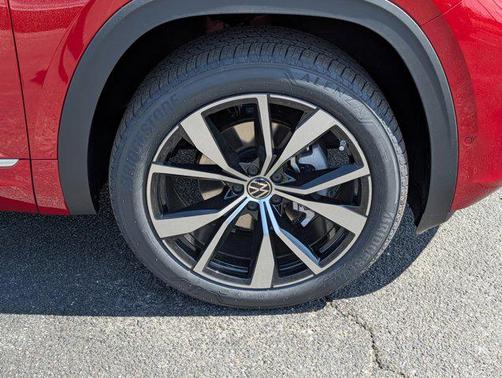 2025 Volkswagen Atlas 2.0T SEL Premium R-Line 4MOTION