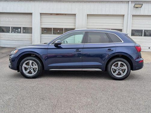 2023 Audi Q5 40 Premium