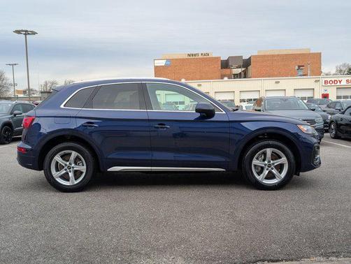 2023 Audi Q5 40 Premium