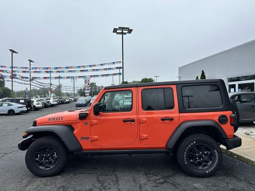 Punkn Metallic Clearcoat 2023 Jeep Wrangler 4xe Base