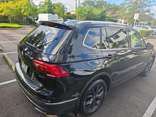 2022 Volkswagen Tiguan 2.0T SE 4MOTION