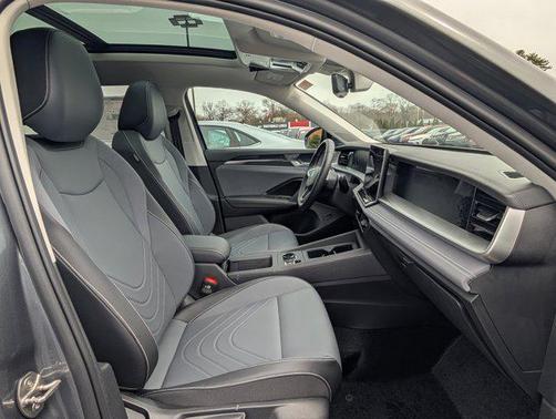 Platinum Gray Metallic 2026 Volkswagen Tiguan 2.0T SE 4MOTION