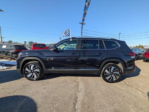 2025 Volkswagen Atlas 2.0T SEL