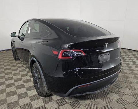 2025 Tesla Model Y Long Range Dual Motor All-Wheel Drive