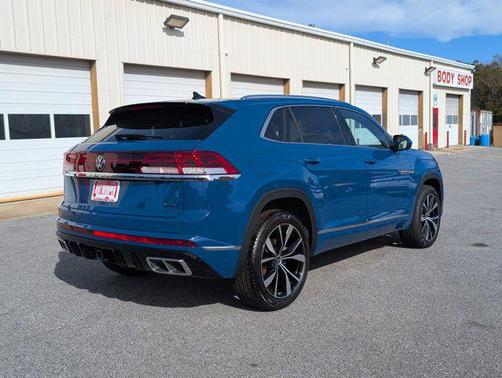 2026 Volkswagen Atlas Cross Sport 2.0T SEL Premium