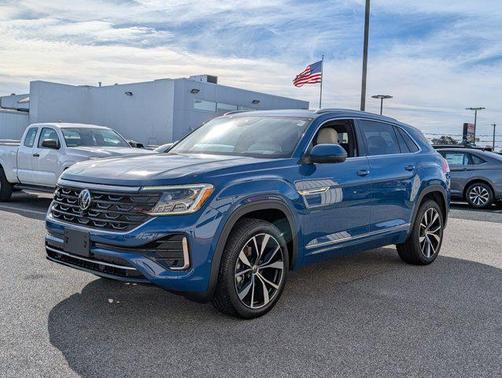2026 Volkswagen Atlas Cross Sport 2.0T SEL Premium
