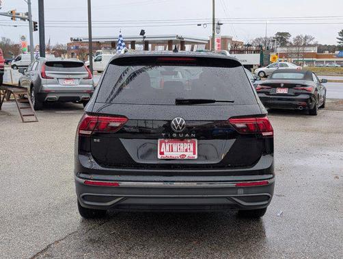 2024 Volkswagen Tiguan 2.0T SE