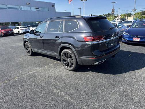2022 Volkswagen Atlas 3.6L SE w/Technology