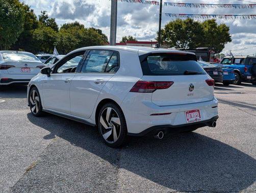 2025 Volkswagen Golf GTI 2.0T S DSG