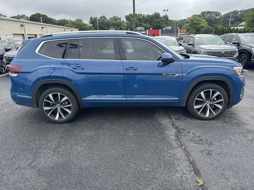 2025 Volkswagen Atlas 2.0T SEL Premium R-Line 4MOTION