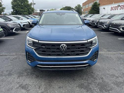 2025 Volkswagen Atlas 2.0T SEL Premium R-Line 4MOTION