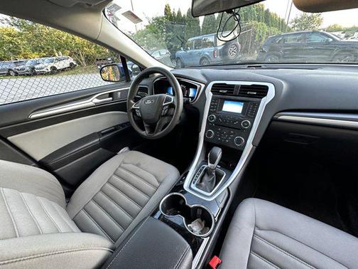 DEEP IMPACT BLUE 2015 Ford Fusion Hybrid S