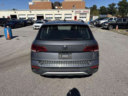 2022 Volkswagen Taos 1.5T S
