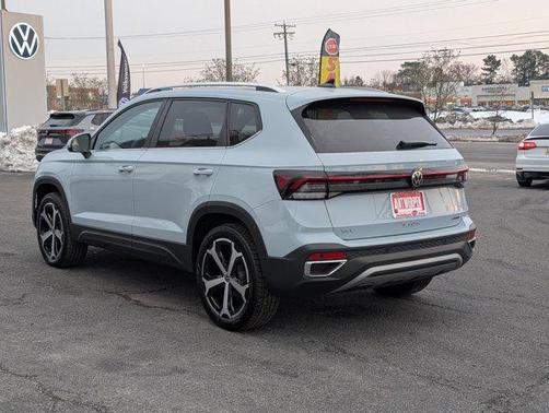 2025 Volkswagen Taos 1.5T SEL