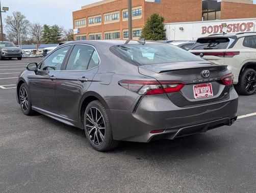 Predawn Gray Mica 2024 Toyota Camry SE