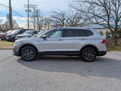 2022 Volkswagen Tiguan 2.0T SE