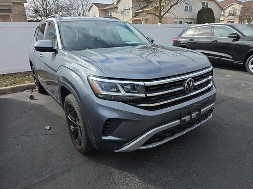 2023 Volkswagen Atlas 3.6L SE w/Technology