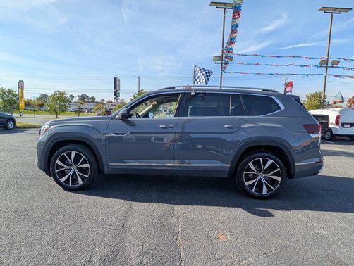 2025 Volkswagen Atlas 2.0T SEL Premium R-Line 4MOTION