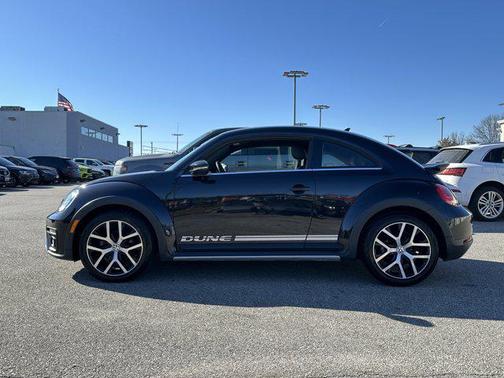2016 Volkswagen Beetle 1.8T Dune