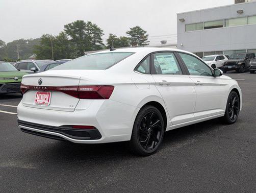 2025 Volkswagen Jetta 1.5T SE