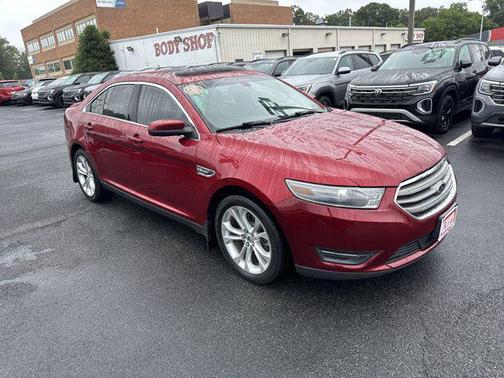2013 Ford Taurus SEL