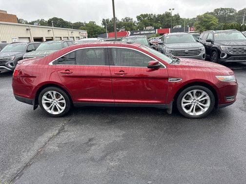 2013 Ford Taurus SEL
