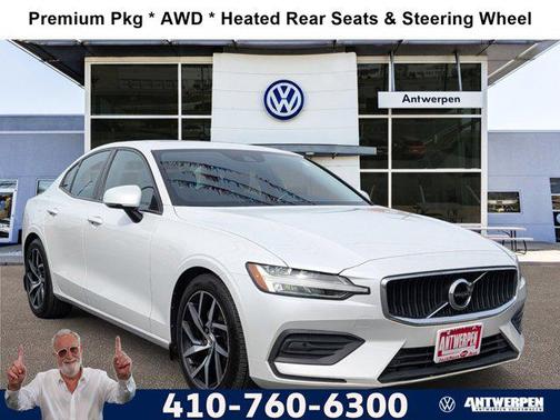 2020 Volvo S60 T6 Momentum