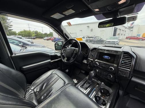 WHITE PLATINUM METALLIC TC 2018 Ford F-150 Platinum