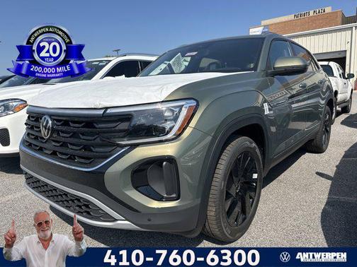 avocado green pearl 2026 Volkswagen Atlas Cross Sport 2.0T SE w/Technology 4MOTION