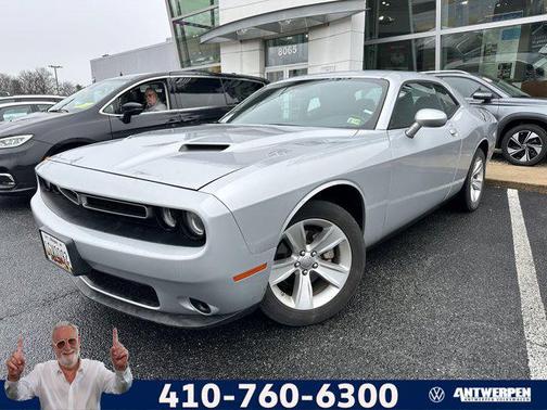 2023 Dodge Challenger SXT