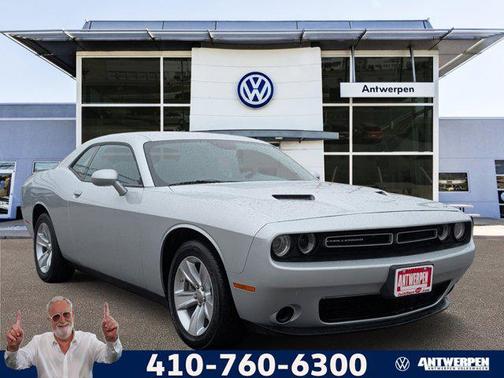 2023 Dodge Challenger SXT