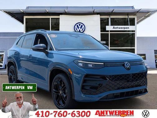 2025 Volkswagen Tiguan 2.0T SE R-Line Black 4MOTION