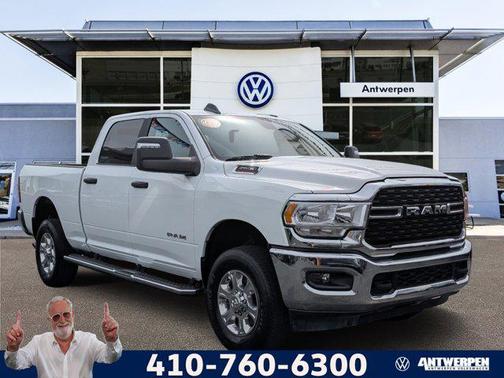 2024 RAM 2500 Big Horn Crew Cab 4x4 6'4' Box