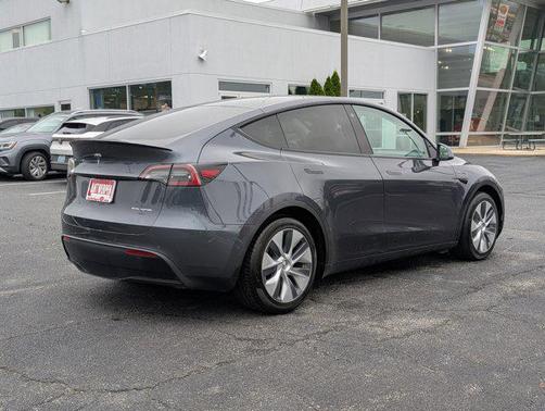 2021 Tesla Model Y Long Range Dual Motor All-Wheel Drive