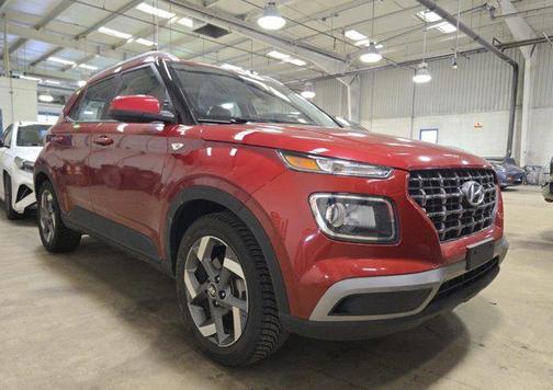 2021 Hyundai VENUE SEL