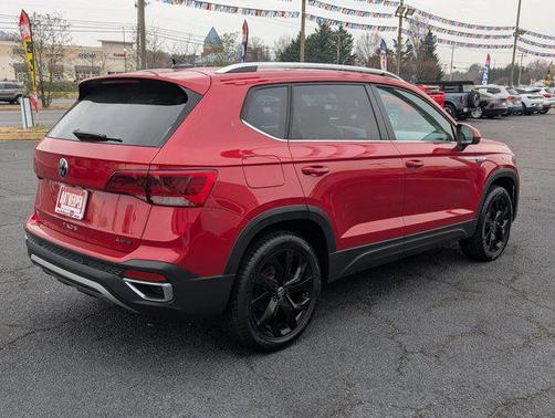 2022 Volkswagen Taos 1.5T SE