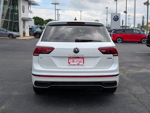 2024 Volkswagen Tiguan 2.0T SE R-Line Black 4MOTION